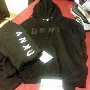 DKNY set